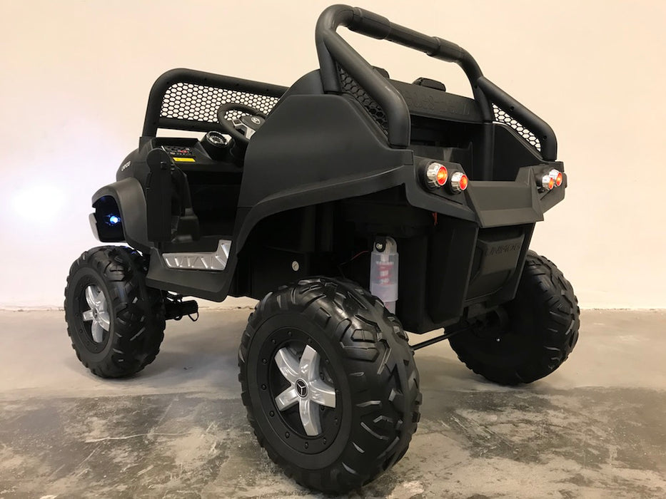 Mercedes Unimog 4WD Kinder Accuauto 2-Persoons 12V + 2.4G RC (mat zwart) - Trapautodealer