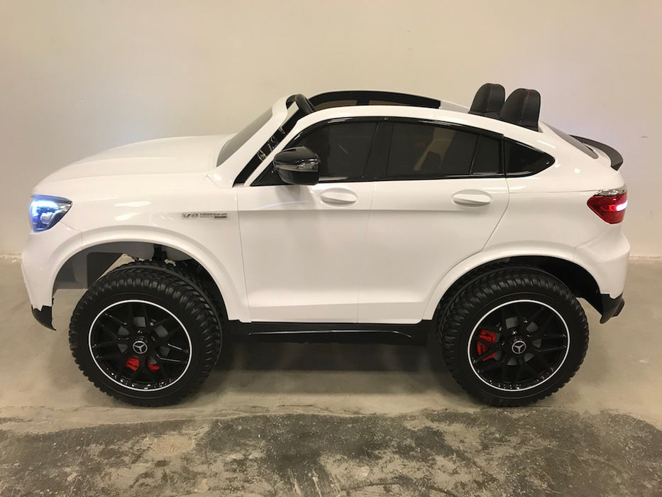 Mercedes GLC63 2-Persoons Accu Auto 12V 4WD + 2.4G RC (wit) - Trapautodealer