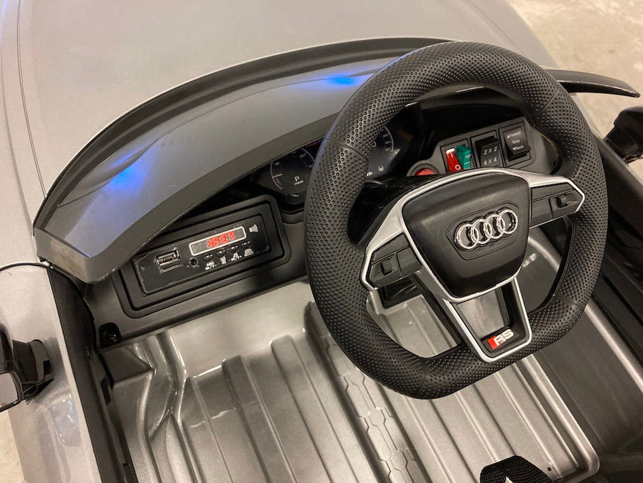 Audi RS E-Tron GT Accu Auto Voor Kinderen 12V 4WD + 2.4G RC (zilver) - Trapautodealer