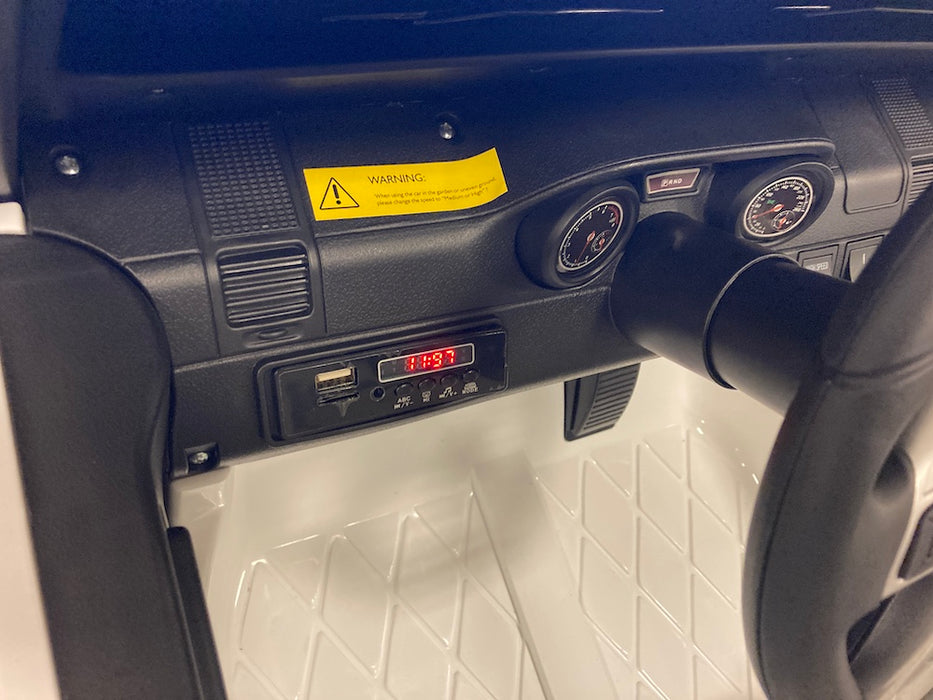 Mercedes G63 AMG 6x6 Kinderauto 12V 4WD + 2.4G RC (wit) - Trapautodealer