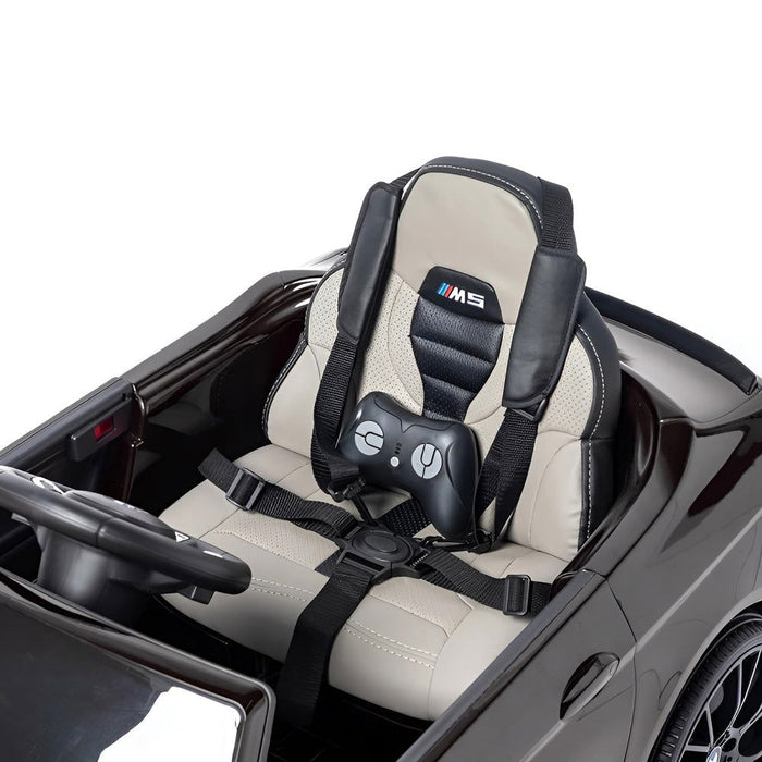 BMW M5 Elektrische Kinderauto 24V + 2.4G RC (zwart + MP4) - Trapautodealer