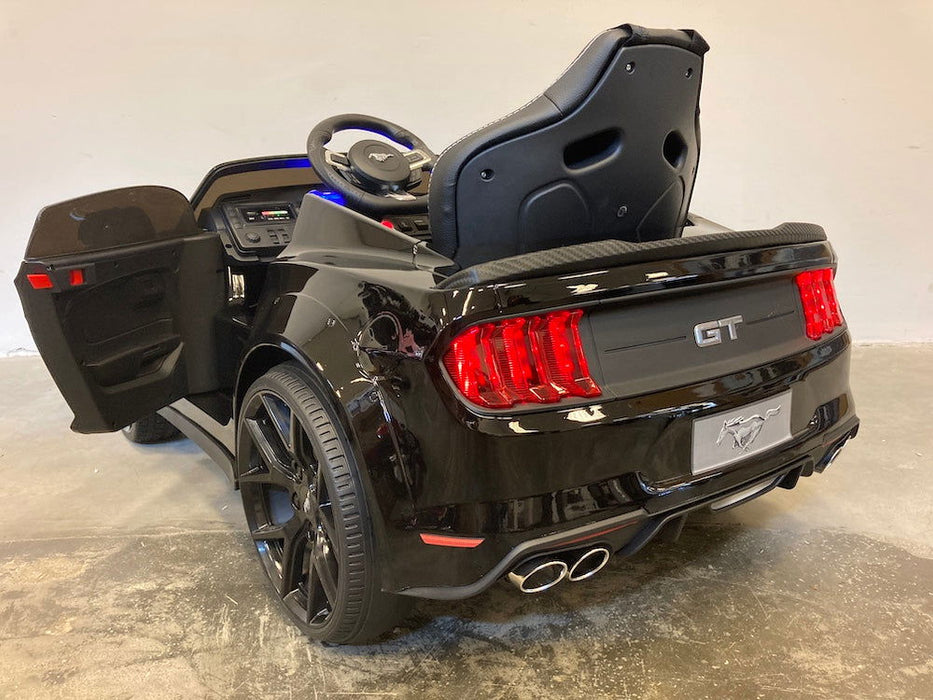 Ford Mustang Kinderauto 12V + 2.4G Afstandsbediening (zwart) - Trapautodealer