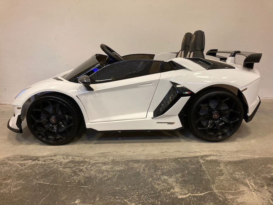 Lamborghini Aventador 2-Persoons Kinderauto 24V Drift + 2.4G RC (wit) - Trapautodealer