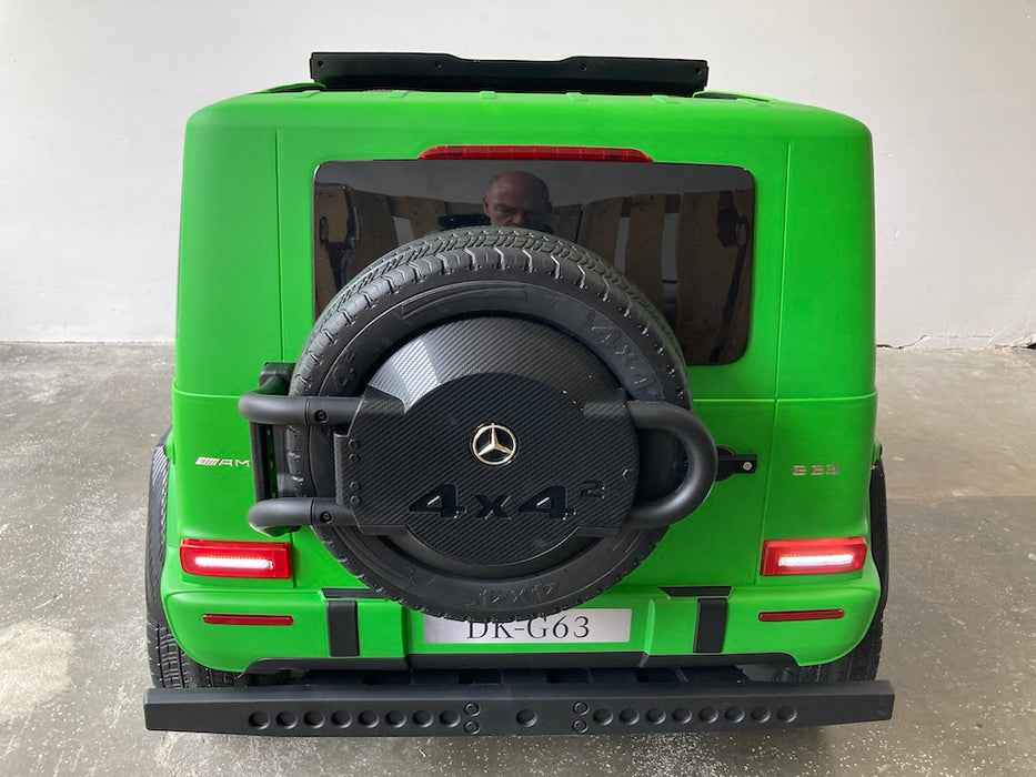 Mercedes G63 XL AMG accu Kinderauto 24V 4WD mat groen twee persoons - Trapautodealer