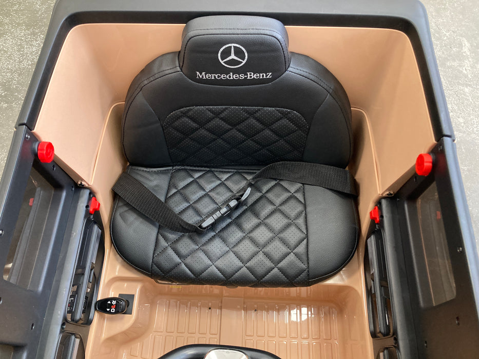 Mercedes G500 elektrische kinderauto 12V + 2.4G RC (beige) - Trapautodealer
